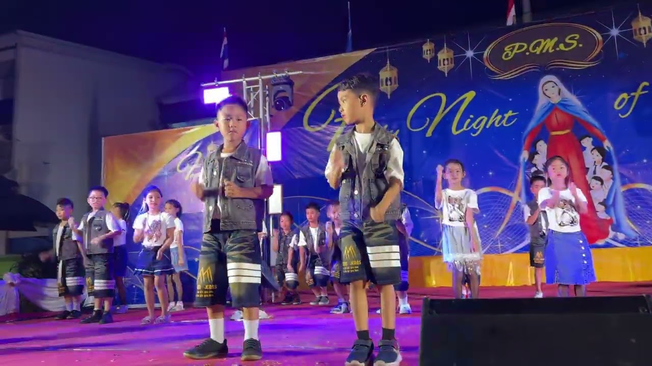 การแสดง ป.2 งานรวมน้ำใจ