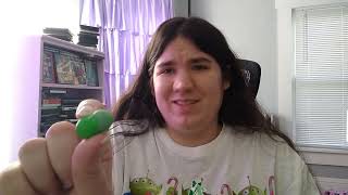 Trying Mint m&ms