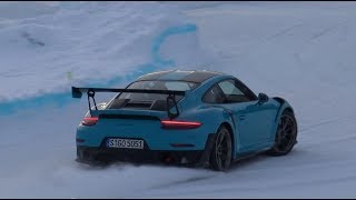 Porsche Gt2 Rs Drifting In The Snow