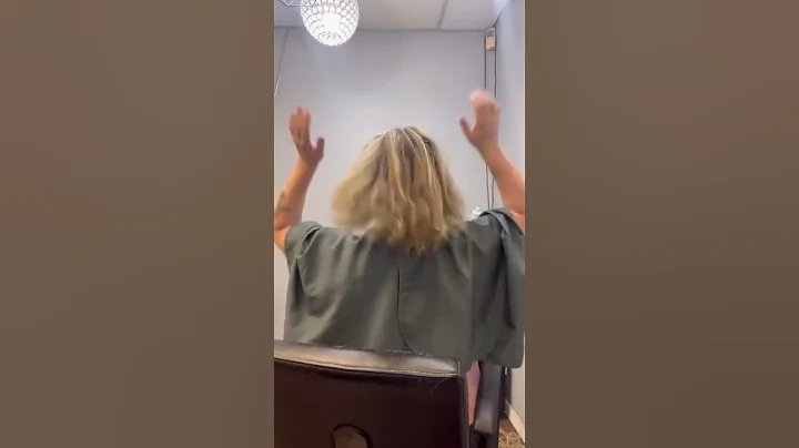 #shorts New hair, who this? | Cara Cunningham 2023