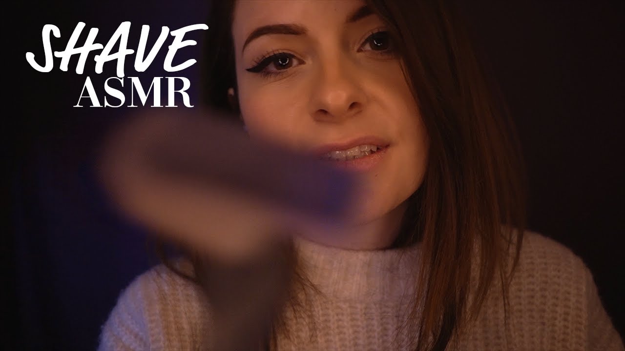 ASMR FRANCAIS ⚪️ Je m'occupe de ta barbe 😊✂️ (rasoir électrique, mousse, coiffure...)