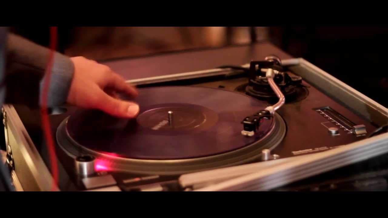 Wedding DJ Michigan - Rated 5 Stars on The Knot