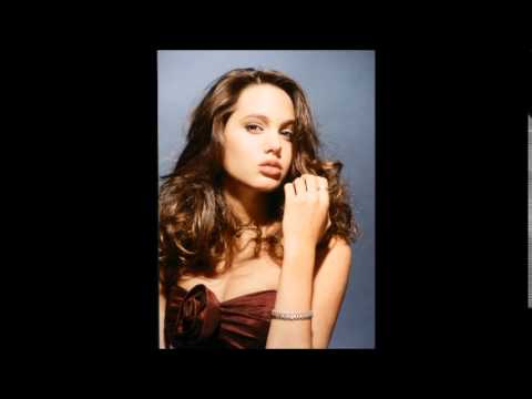 მერაბ სალუქვაძე - წითელი კაბა