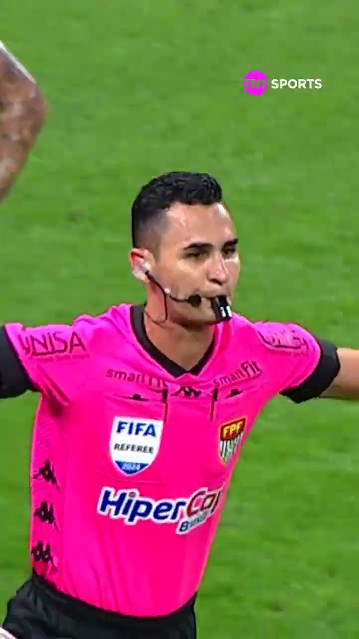 ZÉ IVALDO DEU UMA ENTRADA DAQUELAS NO YURI ALBERTO E FOI EXPULSO! ? #shorts