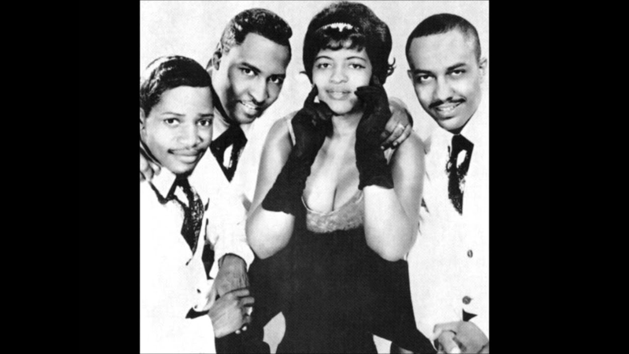 SENSATIONS - Little Wallflower / Such A Love - ATCO 6083 - 1957