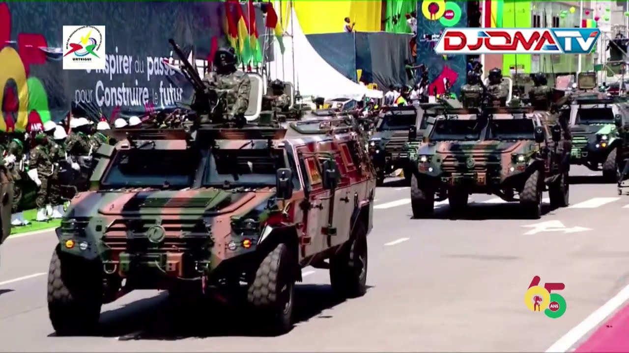 🔴Défilé des troupes armées guinéennes: Passage des engins roulants du Bataillon spécial des blindés.