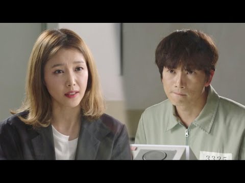 Chae Jung An, first appearance as Ji Sung's helper 《Entertainer》 딴따라 EP01