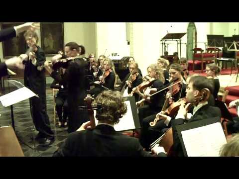 CMC - Bach - Double Violin Concerto (Alexander Woe...