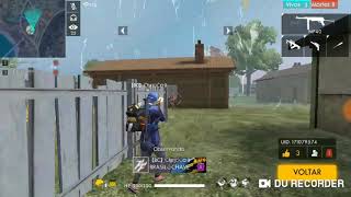 Jogador De Futebol Biluu Mitando Na Ranqueada. .