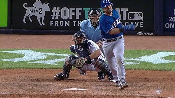 TEX@NYY: Soto drives a two-out single to tie the game