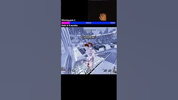 Portal Distraction 😂 #apexlegends #apex #rampart #wraith