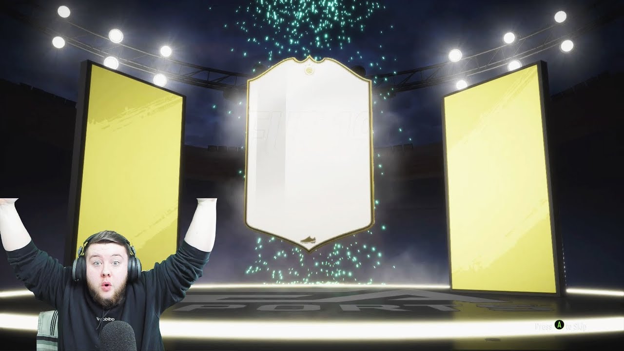 INSANE PRIME ICON IN A PACK! FUT BIRTHDAY PACK OPENING! FIFA 19 ULTIMATE TEAM!