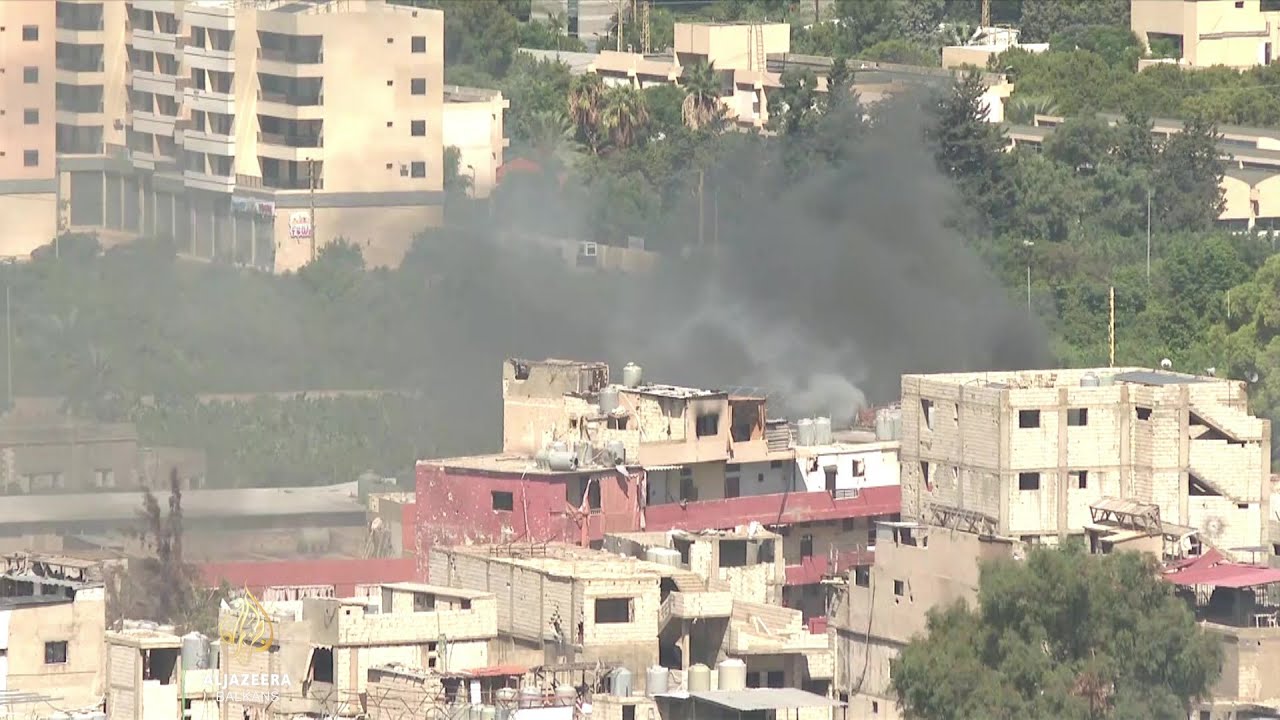تجددت الاشتباكات في الشوارع بين الفصائل الفلسطينية في مخيم عين الحلوة