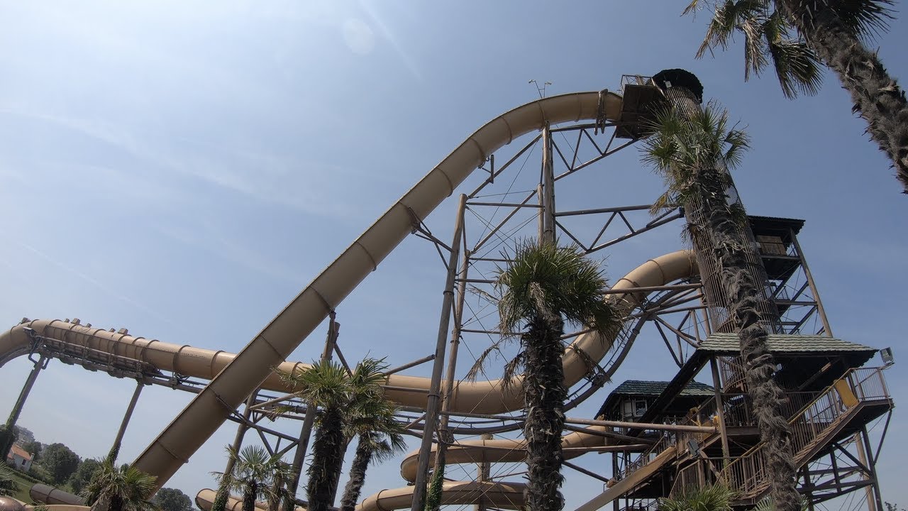TALLEST WATERSLIDE IN EUROPE - Captain Spacemaker | Aqualandia Jesolo ...