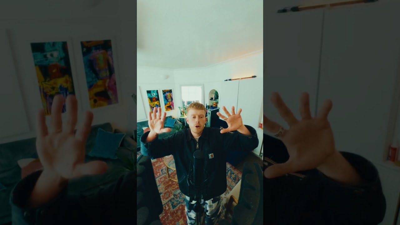 NOISY - ROLLERCOASTER (Visualiser) auf YouTube ansehen NOISY - ROLLERCOASTER (Visualiser) auf YouTube ansehen