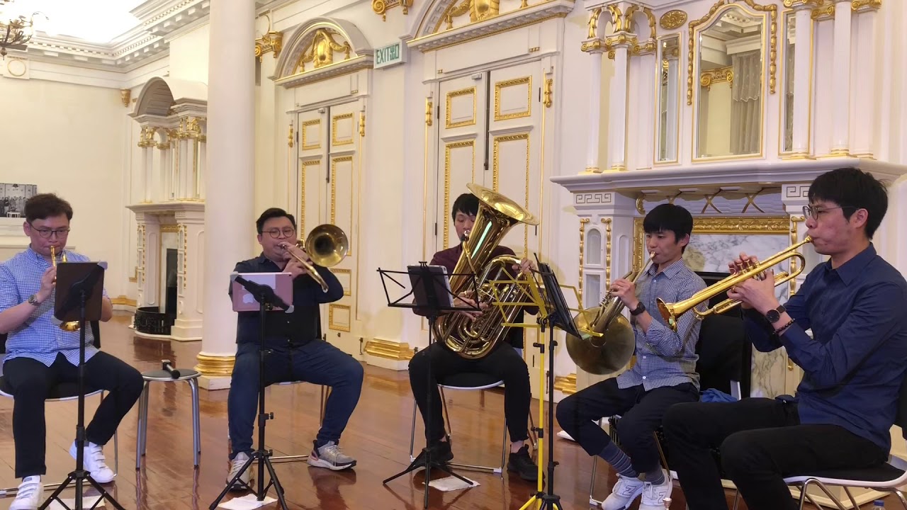New Orlean ragtime wake by  MR. BRASS Quintet
