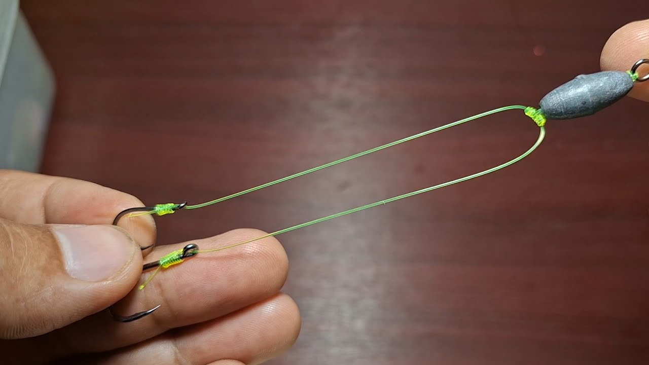Fishing tips, making a 2-hook knot for bottom fishing 