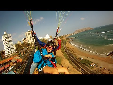 Video: Paragliding i Lima