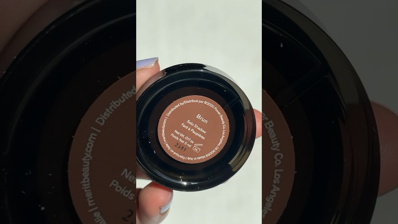 Merit Beauty Cream to Powder Eyeshadow | 