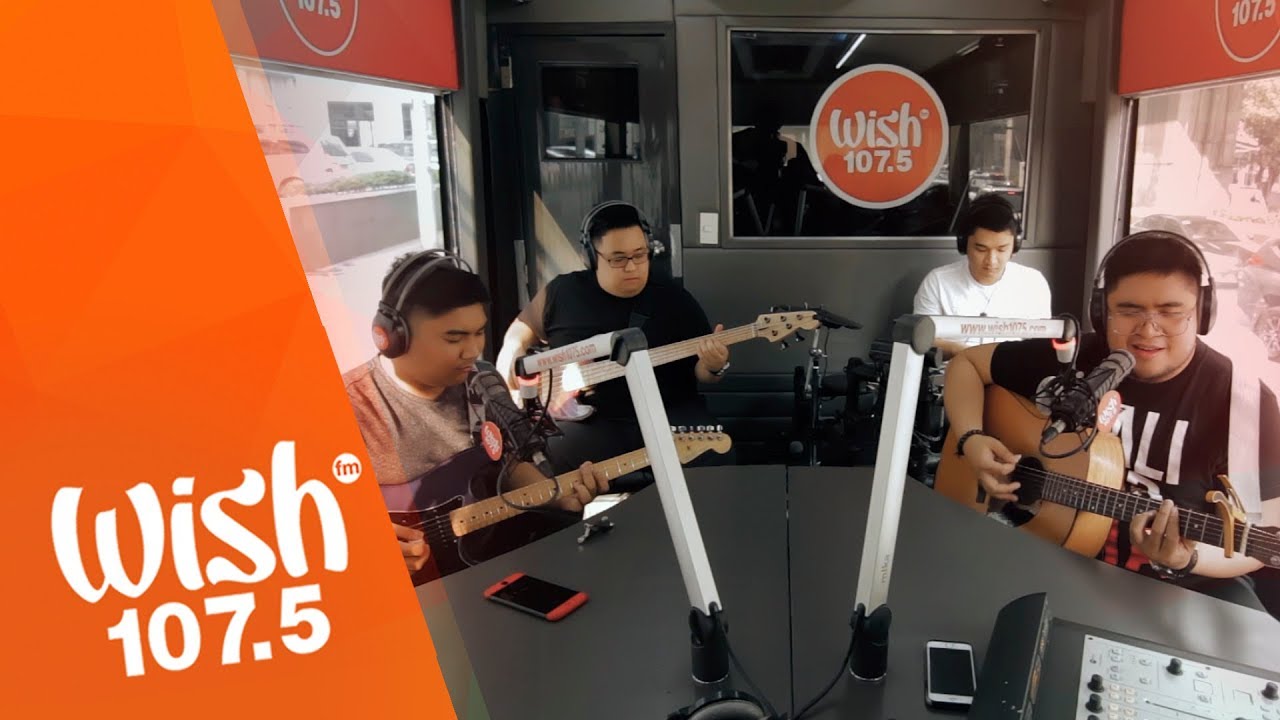Agsunta performs "Di Ba Halata" LIVE on Wish 107.5 Bus
