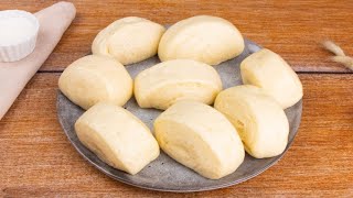 MANTOU: the super soft Chinese buns, you will only need 4 ingredients!
