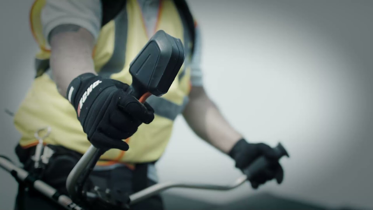 Echo eFORCE DSRM 2600U Brushcutter (56 Volt Battery Powered) - YouTube