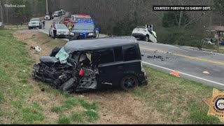 Fatal accident closes Forsyth County road