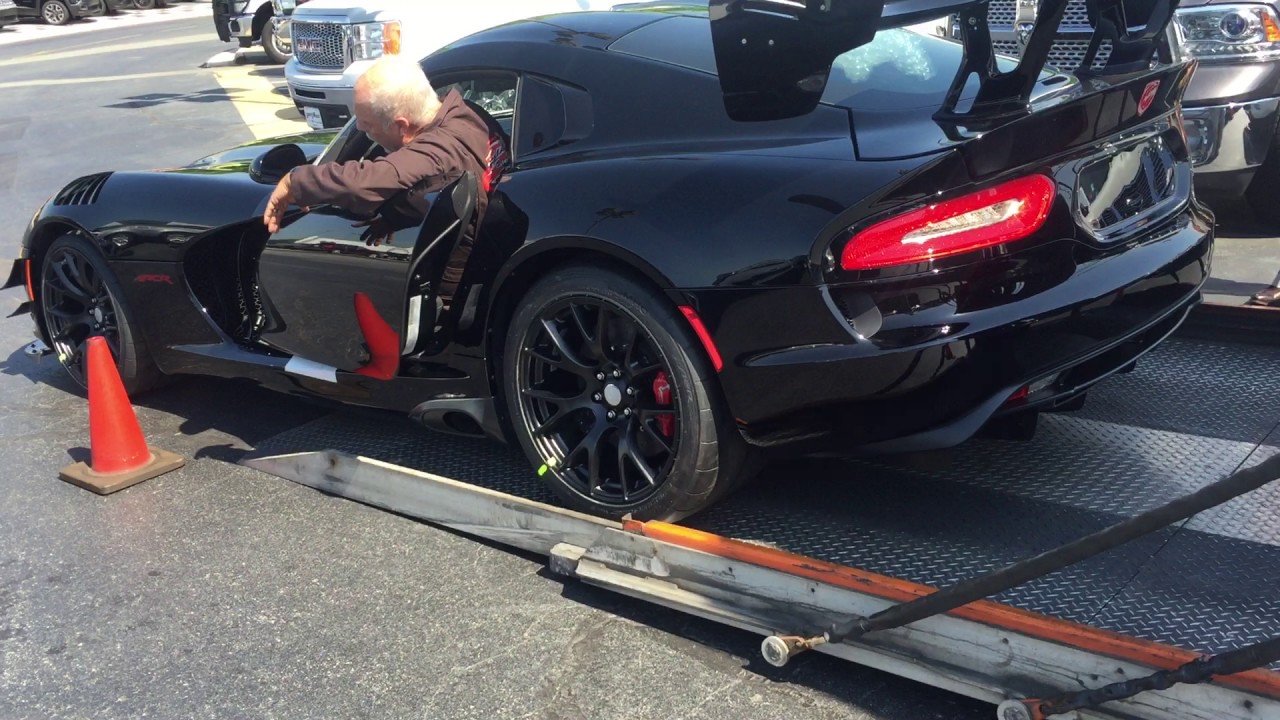 17 Dodge Viper Acr Extreme Aero Package Gerry Wood Youtube