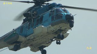 空軍EC-225超級美洲獅& UH-60M黑鷹救護直升機低空飛行訓練.