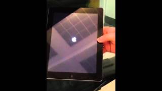 Download Lagu ipad 3 unboxing at gatwick airport 5:20am MP3