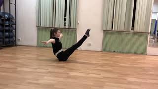 Танец для самостоятельного повторения в домашних условиях для начинающих в художественной гимнастике