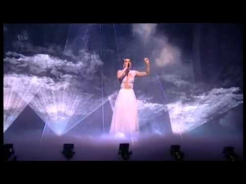 Jsje Jessie J : sings live #amazing performance Royal Variety London 2013 ...