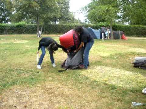 Desmontar uma tenda Quechua - YouTube