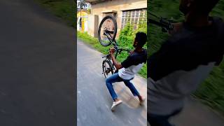 Ajka Cycle a Long Wheelie Korta Giya Ata Ki Hoya Galo 🤕😤 #shorts #minivlog #cycling #stunt #viral