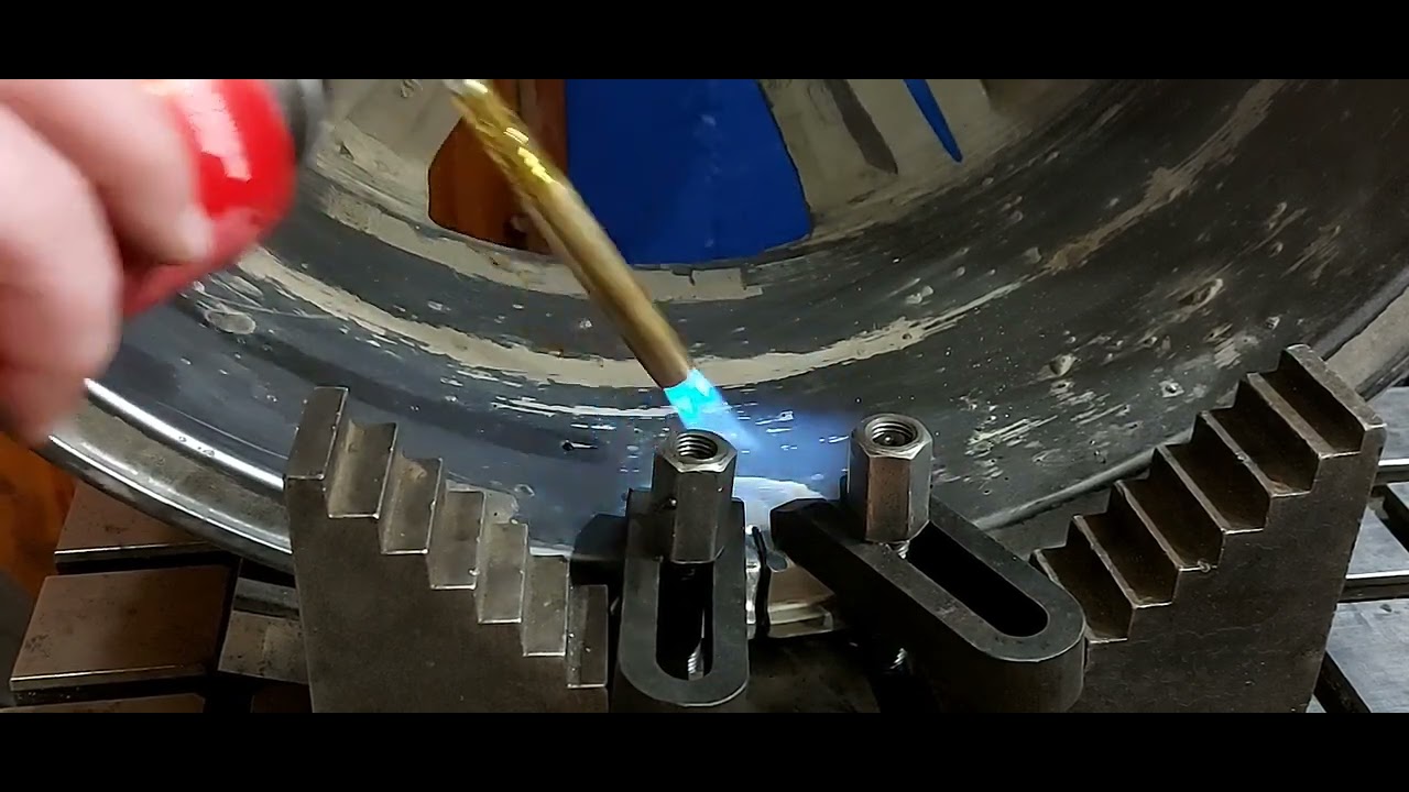 Сварка литого диска - YouTube