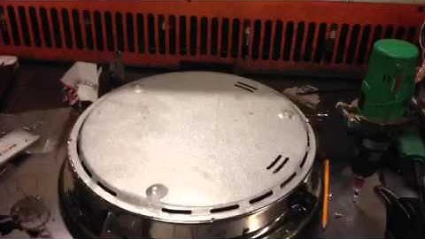 Universal Robot Screw application