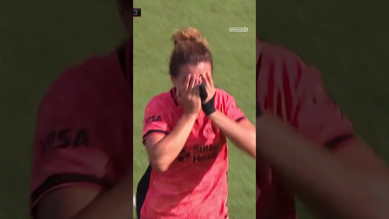 LOOK WHAT IT MEANS 🥹 Cristiana Girelli’s first NWSL goal is the game winner for Bay FC 🇮🇹💫