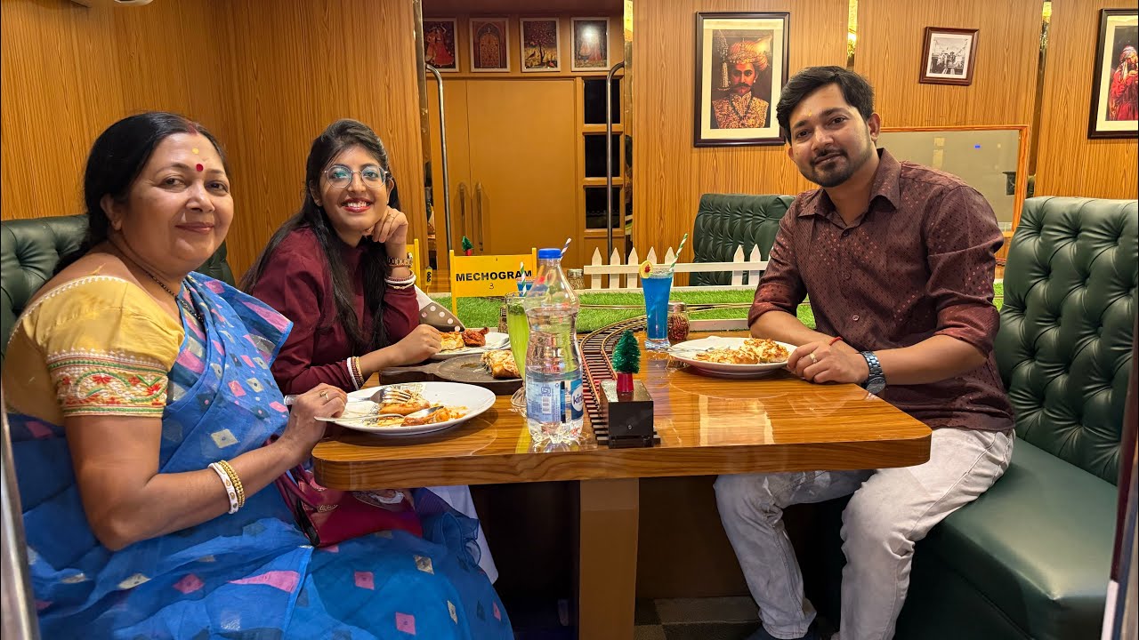 আজ বিশেষ দিনে রাজা দিলো দারুন সারপ্রাইজ | এমনভাবে খাবার serve করা দেখে অবাক হলাম |