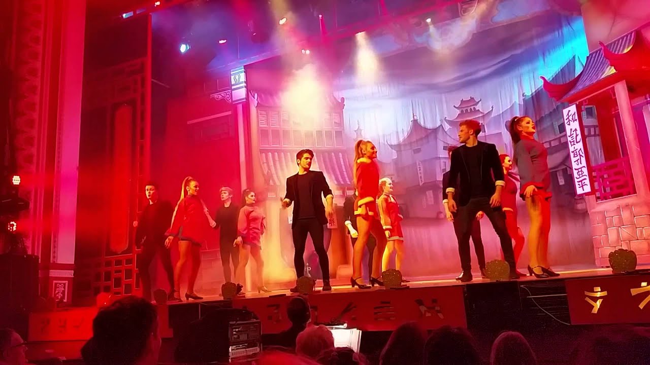 Aladdin Panto 2014 15 Uptown Funk