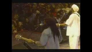 Third World - 96 degrees in the shade Reggae on The River