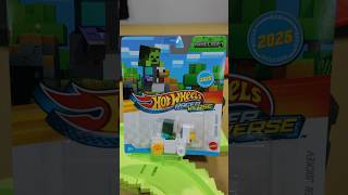 Unboxing Minecraft Chicken Jockey Hot Wheels Racerverse