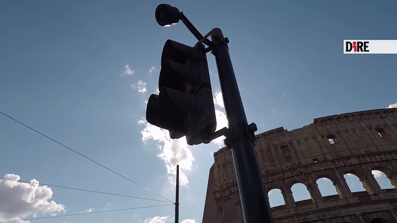 Roma ai tempi del Coronavirus, le immagini della città deserta