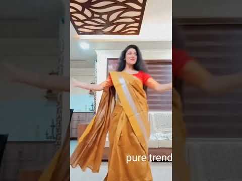 Avandika mohan mallu serial actress loose saree navel show