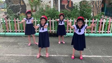 Tiết mục dự thi " Đủ 3 bước, rước bình an" - HS lớp 2 tiểu học Trường Thạnh - Quận 9