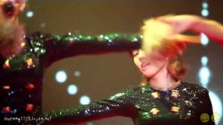 [Preview] 101217 Taeyeon's Tongue - Run Devil Run @ Lotte Concert [Fancam]