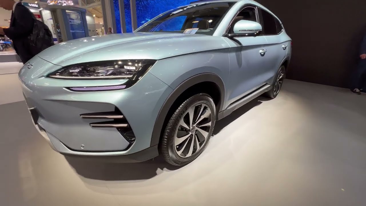 BYD Seal U - walkaround, exterior, interior, details in 4k