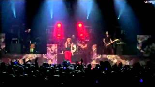 Paramore - Ignorance (LIVE) @ Fueled By Ramen 15th Anniversary 2011 HD