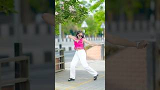 Ek Uccha Lamba Kad❤️💃🥰#dance #urmipateldancer #viraldance #trending #youtubeshorts #viral #shorts