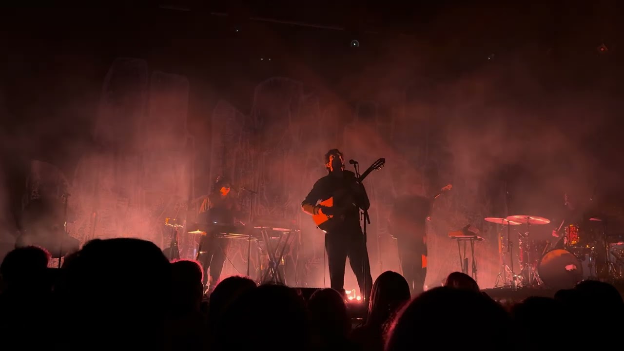 Mira Tamino - The Flame - Live at Rockefeller Oslo 09.09.2025, 4K UHD en YouTube Mira Tamino - The Flame - Live at Rockefeller Oslo 09.09.2025, 4K UHD en YouTube