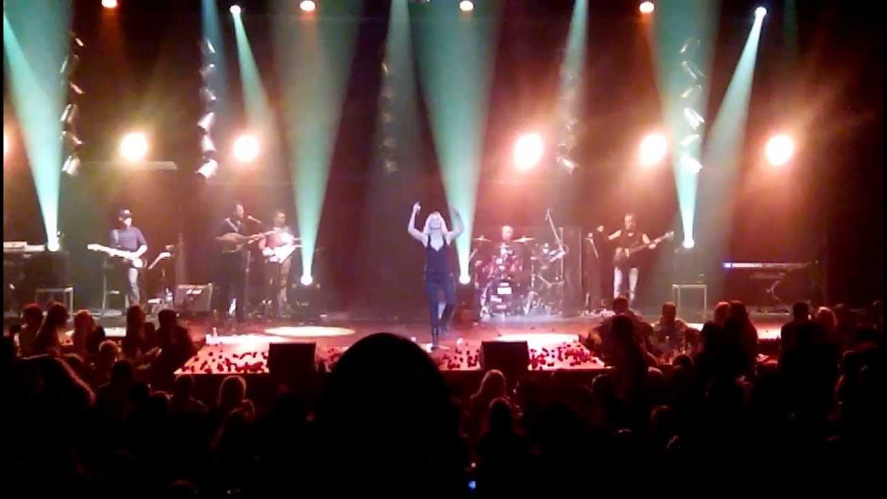 Πεγκυ Ζηνα Πύλη Αξιού Θεσσαλονίκη Πρεμιέρα